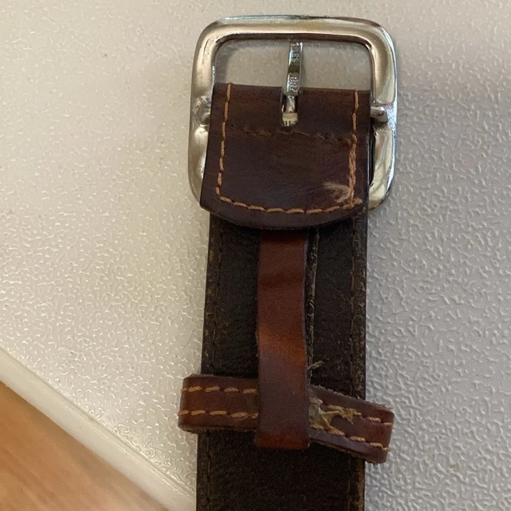Vintage Leather Belt Brown Men's 45’ grommet holes silver tone Western classic